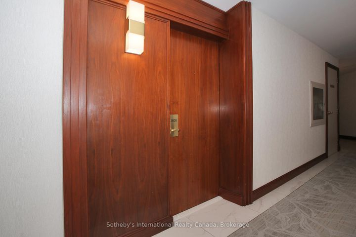 Photo 4 at 2808 - 1 Palace Pier Court, Mimico, Toronto