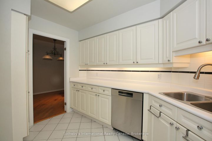 Photo 15 at 2808 - 1 Palace Pier Court, Mimico, Toronto