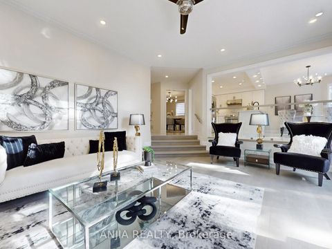 Photo 7 at 43 Leno Mills Avenue, Devonsleigh, Richmond Hill