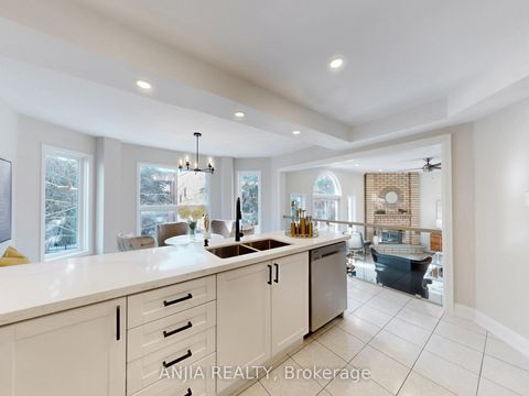 Photo 12 at 43 Leno Mills Avenue, Devonsleigh, Richmond Hill