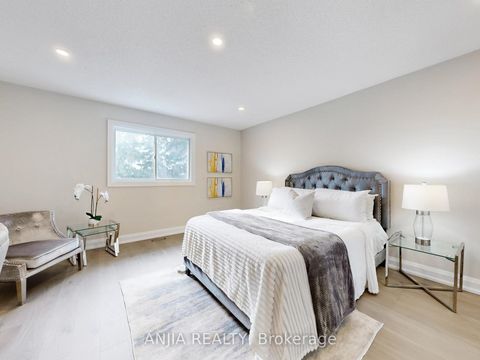 Photo 37 at 43 Leno Mills Avenue, Devonsleigh, Richmond Hill