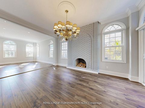 Photo 3 at 68 Regent Street, Mill Pond, Richmond Hill