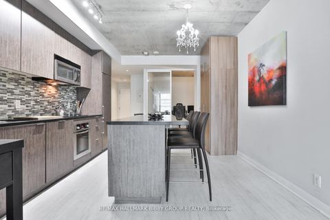 Photo 7 at 606 - 478 King Street W, Waterfront Communities C1, Toronto