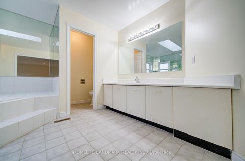 Photo 21 at 111 Theobalds Circle, Mill Pond, Richmond Hill