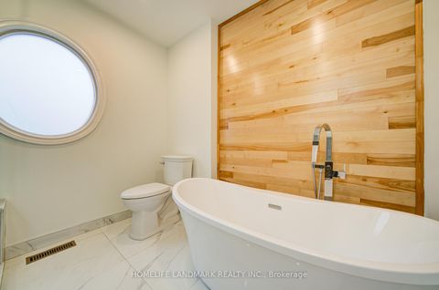 Photo 26 at 111 Theobalds Circle, Mill Pond, Richmond Hill