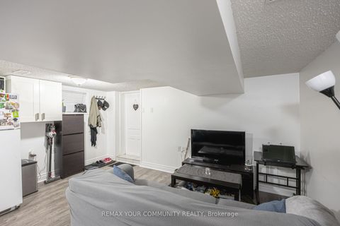 Photo 4 at 154 Day Avenue, Fairbank, Toronto