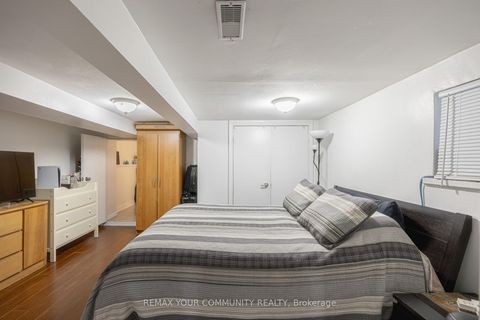 Photo 7 at 154 Day Avenue, Fairbank, Toronto