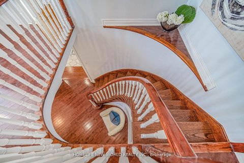 Photo 21 at 15 Marylebone Crescent, Oak Ridges Lake Wilcox, Richmond Hill