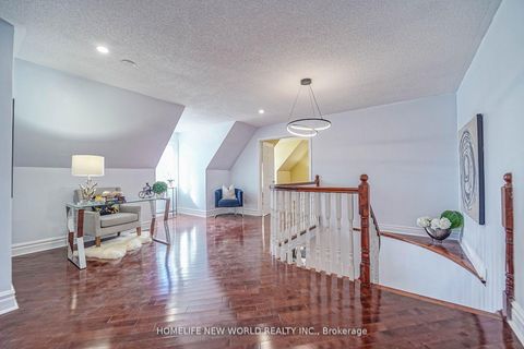 Photo 22 at 15 Marylebone Crescent, Oak Ridges Lake Wilcox, Richmond Hill