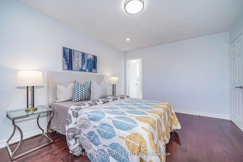 Photo 24 at 15 Marylebone Crescent, Oak Ridges Lake Wilcox, Richmond Hill