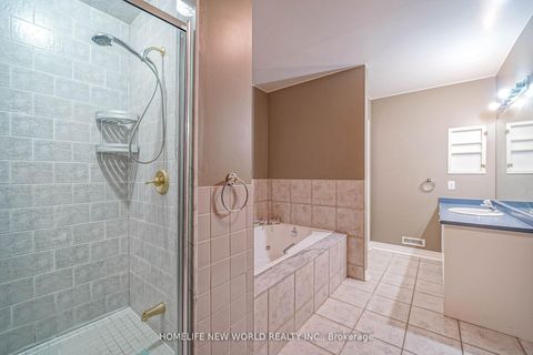 Photo 32 at 15 Marylebone Crescent, Oak Ridges Lake Wilcox, Richmond Hill