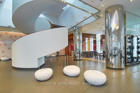 Photo 5 at 3712 - 10 York Street, Waterfront Communities C1, Toronto