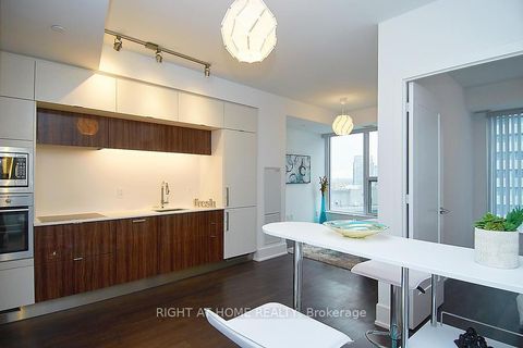 Photo 21 at 3712 - 10 York Street, Waterfront Communities C1, Toronto