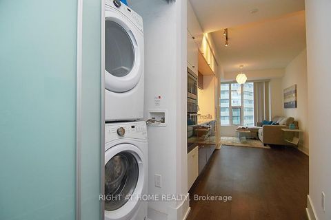 Photo 39 at 3712 - 10 York Street, Waterfront Communities C1, Toronto