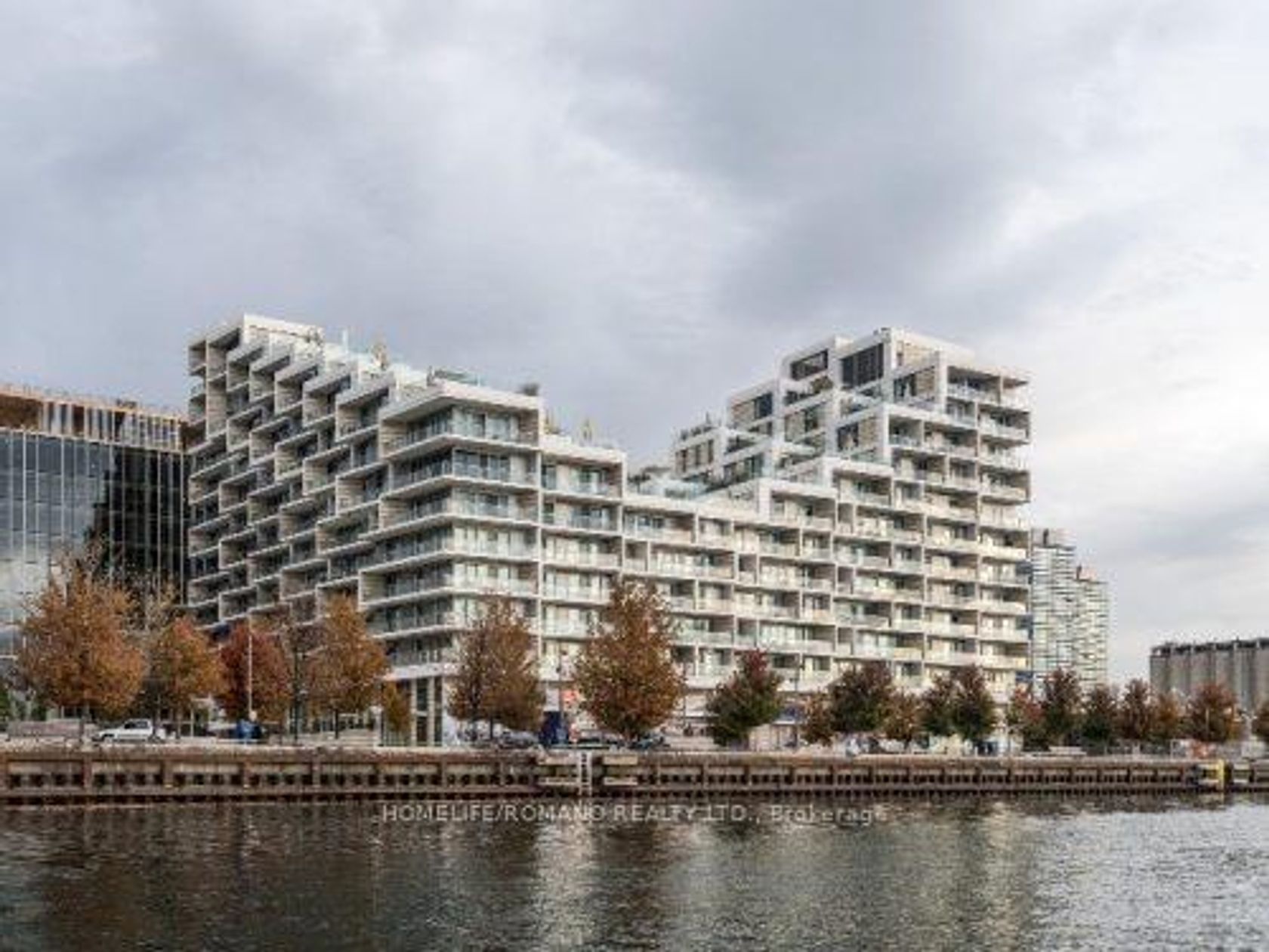 513 - 118 Merchants' Warf, Waterfront Communities C8, Toronto 