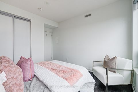 Photo 31 at 1606 - 398 Highway 7, Doncrest, Richmond Hill