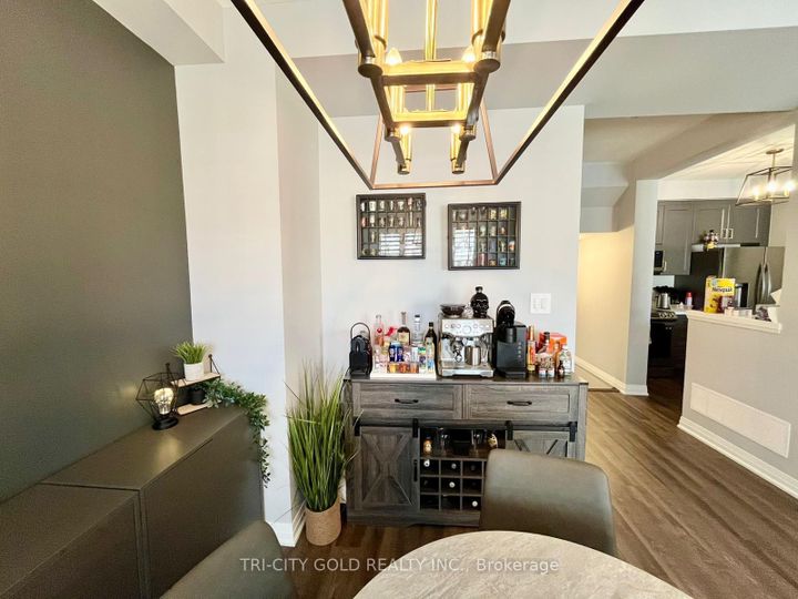 Photo 18 at 22 Waterlily Way, Stoney Creek, Hamilton