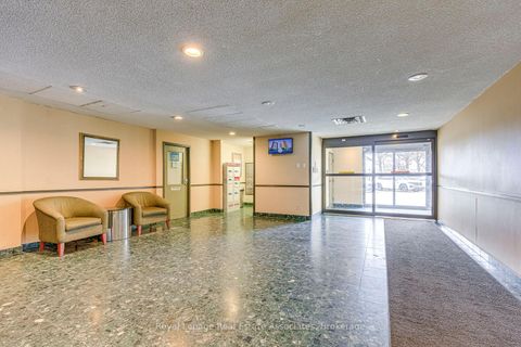 Photo 3 at Ph18 - 4185 Shipp Drive, City Centre, Mississauga