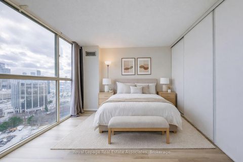 Photo 25 at Ph18 - 4185 Shipp Drive, City Centre, Mississauga