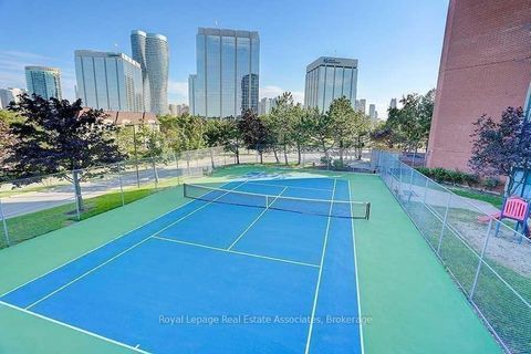 Photo 33 at Ph18 - 4185 Shipp Drive, City Centre, Mississauga