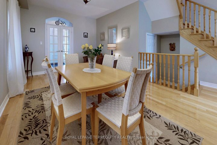 Photo 4 at 51 Donzi Lane, Patterson, Vaughan