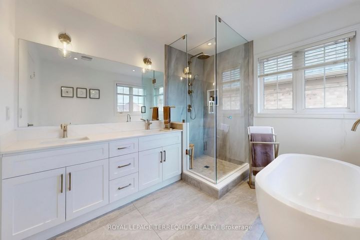 Photo 11 at 51 Donzi Lane, Patterson, Vaughan