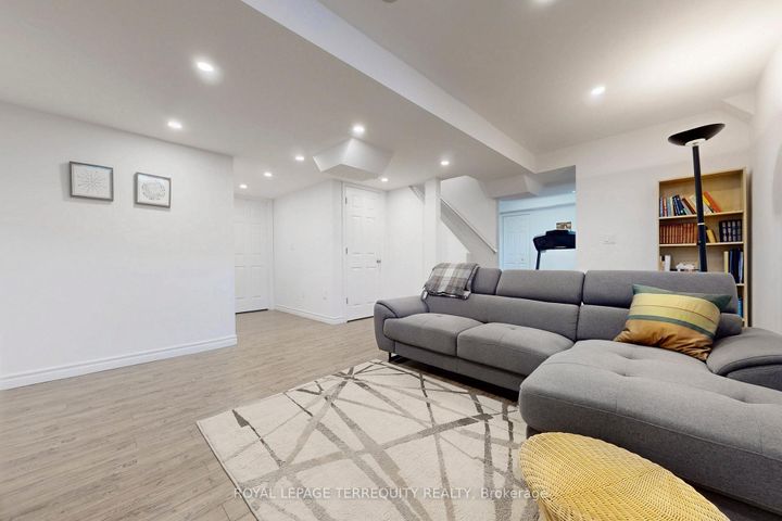 Photo 20 at 51 Donzi Lane, Patterson, Vaughan