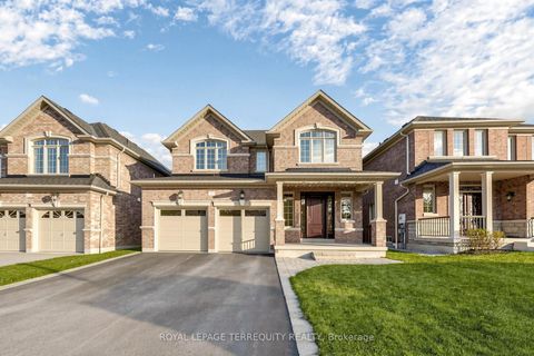 Photo 1 at 51 Donzi Lane, Patterson, Vaughan
