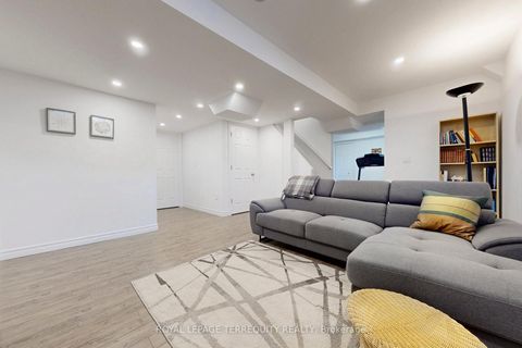 Photo 20 at 51 Donzi Lane, Patterson, Vaughan