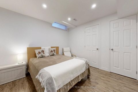 Photo 21 at 51 Donzi Lane, Patterson, Vaughan