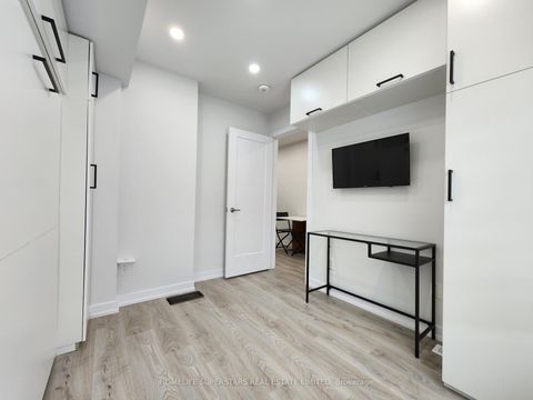 Photo 15 at 40 Akil Thomas Gardens, Bendale, Toronto