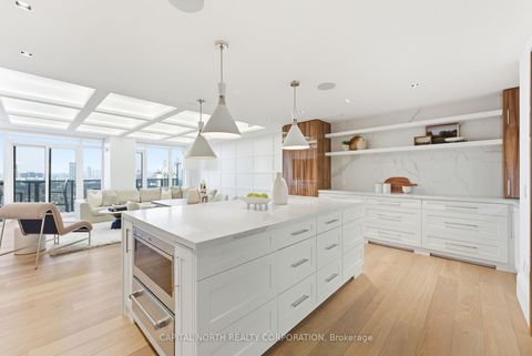 Photo 12 at 2603 - 330 Richmond Street W, Waterfront Communities C1, Toronto