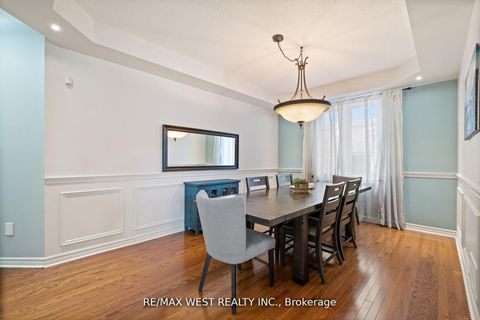 Photo 4 at 31 Buxton Lane, Bowmanville, Clarington