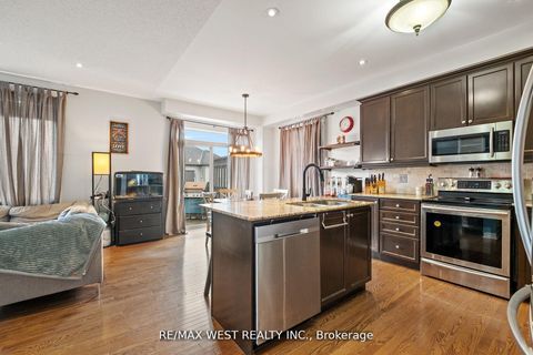 Photo 7 at 31 Buxton Lane, Bowmanville, Clarington
