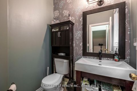 Photo 18 at 31 Buxton Lane, Bowmanville, Clarington