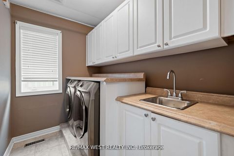 Photo 28 at 31 Buxton Lane, Bowmanville, Clarington