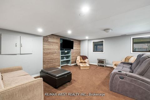 Photo 33 at 31 Buxton Lane, Bowmanville, Clarington