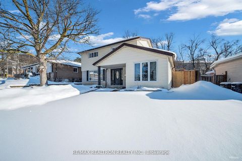 Photo 2 at 151 Shaughnessy Boulevard, Don Valley Village, Toronto