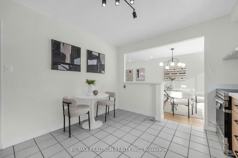 Photo 10 at 151 Shaughnessy Boulevard, Don Valley Village, Toronto