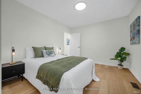 Photo 29 at 151 Shaughnessy Boulevard, Don Valley Village, Toronto