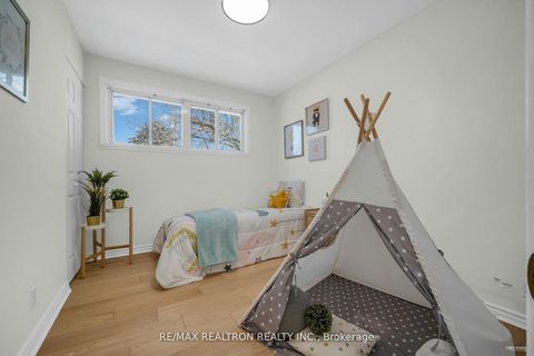 Photo 30 at 151 Shaughnessy Boulevard, Don Valley Village, Toronto