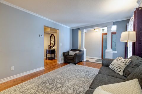 Photo 3 at 565 Birkdale Street, Donevan, Oshawa