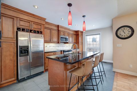 Photo 4 at 565 Birkdale Street, Donevan, Oshawa