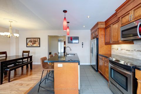 Photo 7 at 565 Birkdale Street, Donevan, Oshawa