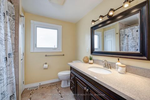 Photo 13 at 565 Birkdale Street, Donevan, Oshawa