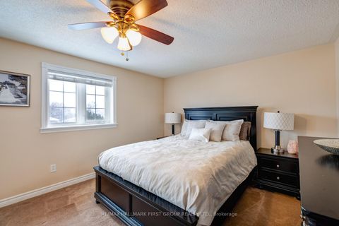 Photo 14 at 565 Birkdale Street, Donevan, Oshawa