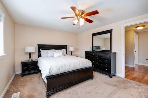 Photo 15 at 565 Birkdale Street, Donevan, Oshawa