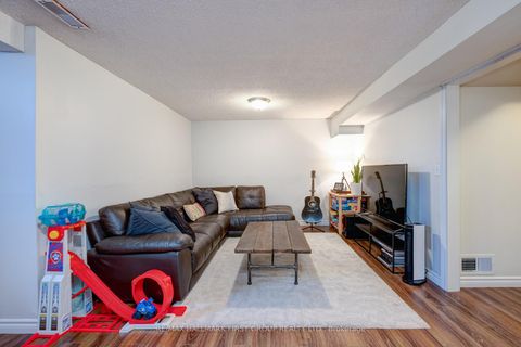 Photo 19 at 565 Birkdale Street, Donevan, Oshawa