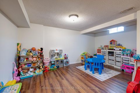 Photo 20 at 565 Birkdale Street, Donevan, Oshawa