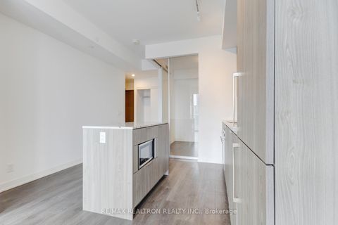 Photo 17 at 1701 - 15 Holmes Avenue, Willowdale East, Toronto